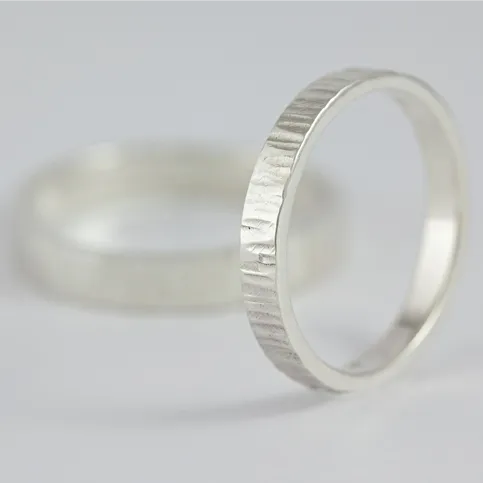 Fedi fascetta martellata