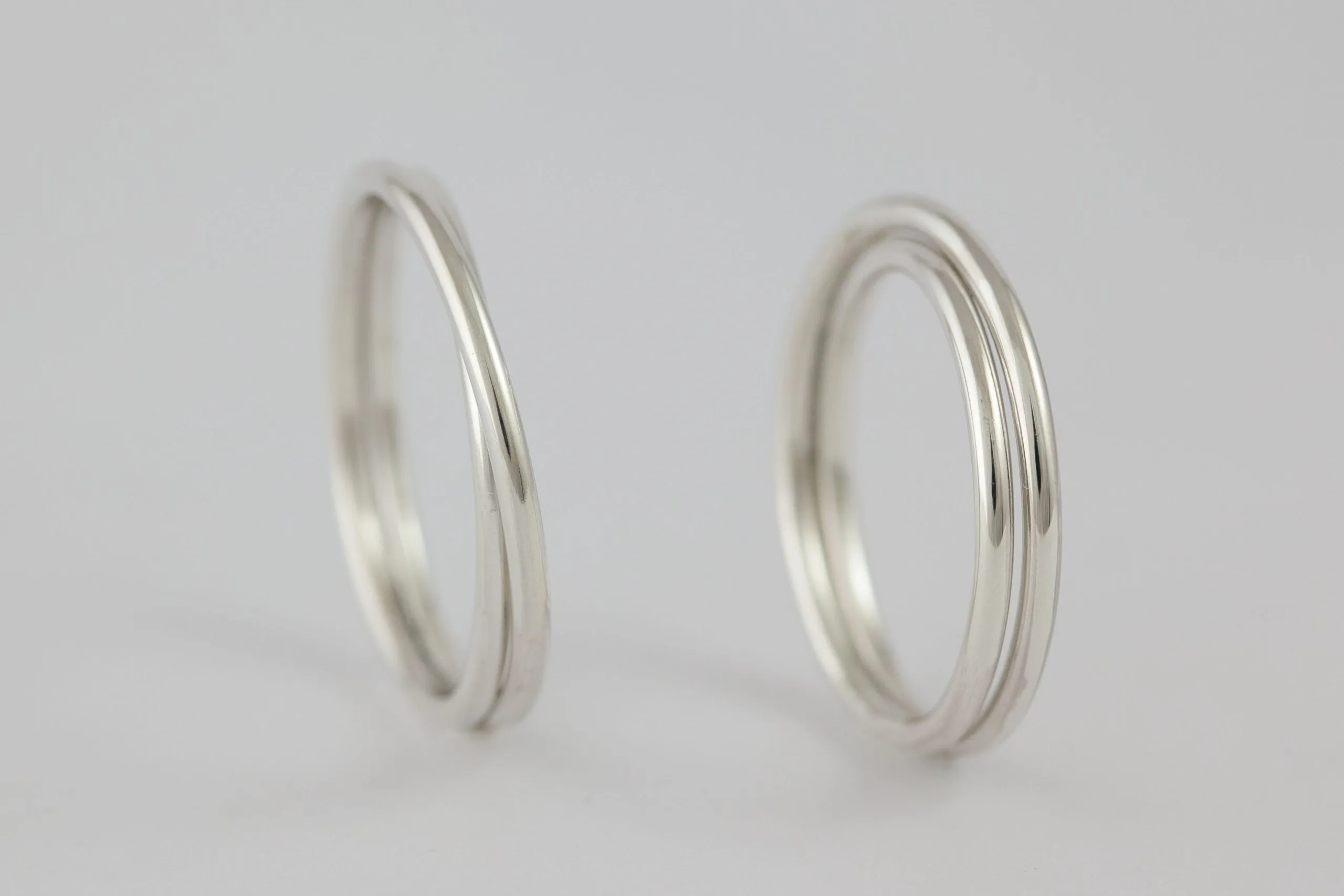 Fedi nuziali intreccio artigianali in oro 18kt con doppio filo intrecciato, Monica Candido Gioielli Milano - 11